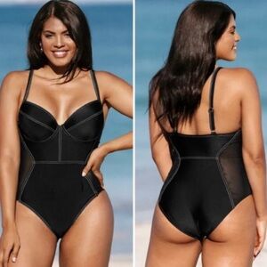Cupshe Plus Size 1X Black Mesh Panel White Stitching Swimsuit One Piece